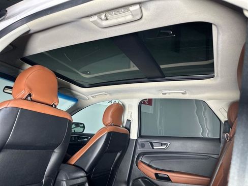 Used 2018 Ford Edge Titanium w/ Equipment Group 301A image 24