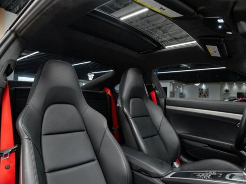 Used 2019 Porsche 911 Carrera 4S image 7