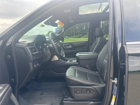 Used 2023 Chevrolet Tahoe Premier AWD/4WD image 21