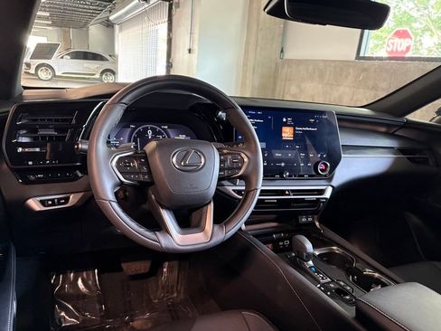 Used 2025 Lexus RX 350 F Sport w/ Convenience Package AWD/4WD image 14
