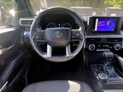 Used 2024 Toyota Tacoma TRD Off-Road AWD/4WD image 5