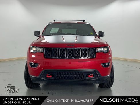 Used 2020 Jeep Grand Cherokee Trailhawk image 2