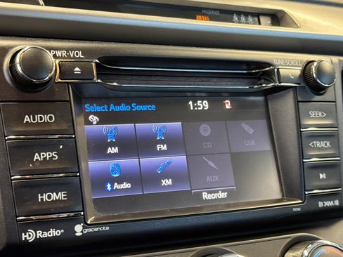 Certified 2017 Toyota RAV4 LE w/ Carpet Mat Package FWD image 23