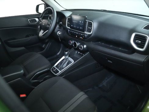 Used 2023 Hyundai Venue SEL FWD image 37
