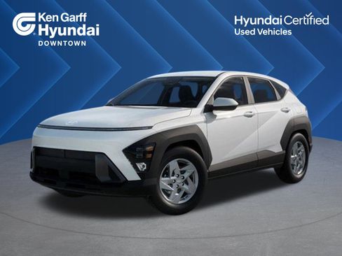 Certified 2025 Hyundai Kona SE image 1