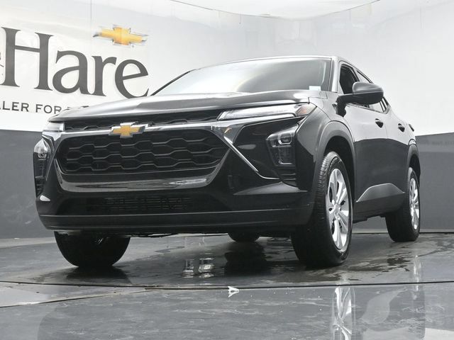 New 2026 Chevrolet Trax LS FWD image 35