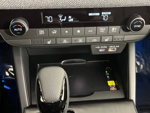 New 2026 Subaru Outback Premium image 18