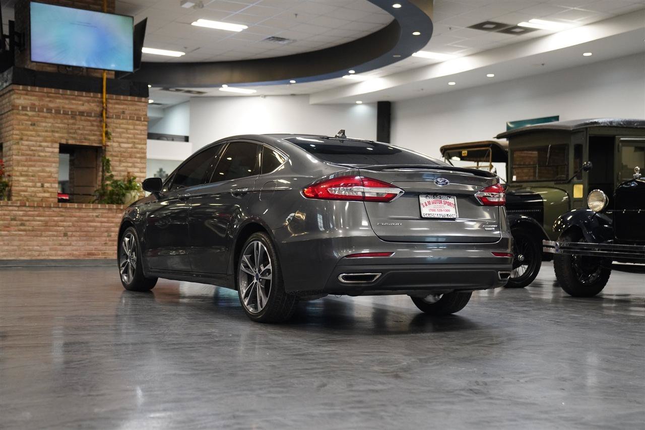Used 2020 Ford Fusion Titanium AWD/4WD image 14