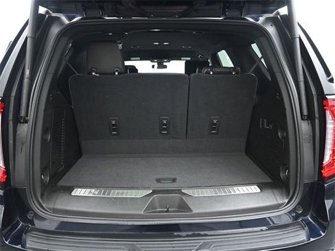 Used 2021 GMC Yukon AT4 w/ Rear Media and Nav Package image 18