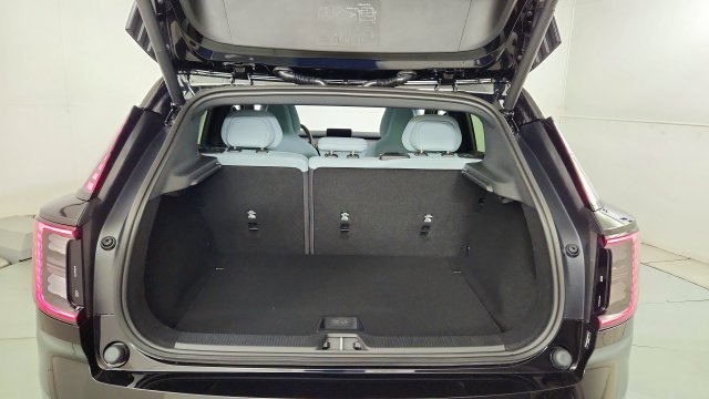 New 2026 Volvo EX30 Ultra w/ Protection Package AWD/4WD image 37