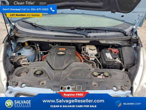 Used 2016 Chevrolet Spark LT FWD image 15