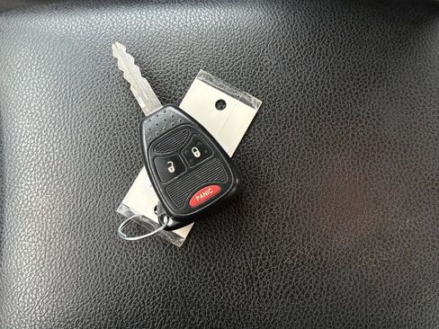 Used 2018 Jeep Wrangler Sport image 16