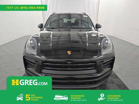 Used 2022 Porsche Macan w/ Premium Package Plus AWD/4WD image 1