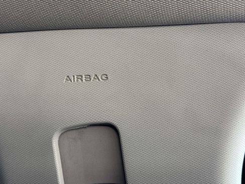 Used 2018 Ford Edge Sport w/ Technology Package image 30