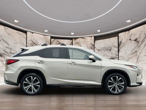 Used 2019 Lexus RX 450h AWD w/ Navigation Package image 3