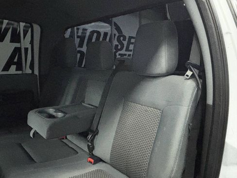 Used 2011 Ford F250 XLT w/ XLT Interior Pkg AWD/4WD image 27