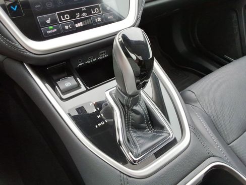 Used 2024 Subaru Outback Limited XT image 35