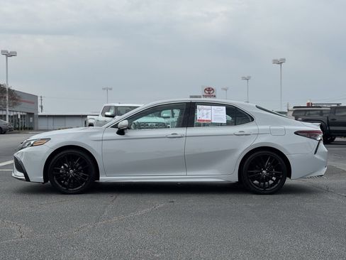 Used 2024 Toyota Camry XSE image 8