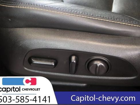 Used 2019 Chevrolet Equinox Premier FWD image 13
