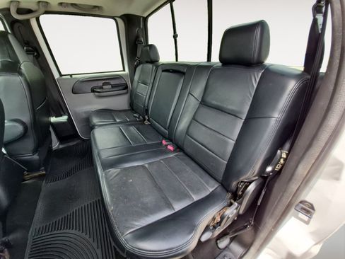 Used 2004 Ford F250 XL AWD/4WD image 21