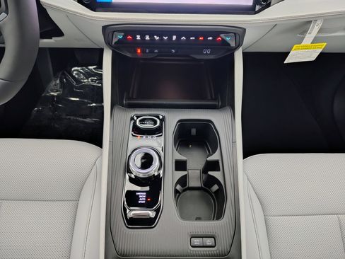 New 2026 Jeep Cherokee Limited AWD/4WD image 30