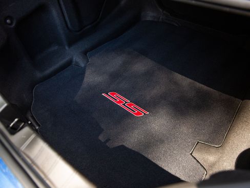 Used 2023 Chevrolet Camaro SS RWD image 55