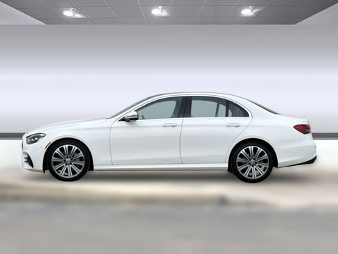 Used 2022 Mercedes-Benz E 350 Sedan image 2