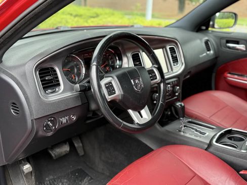 Used 2012 Dodge Charger R/T RWD image 1