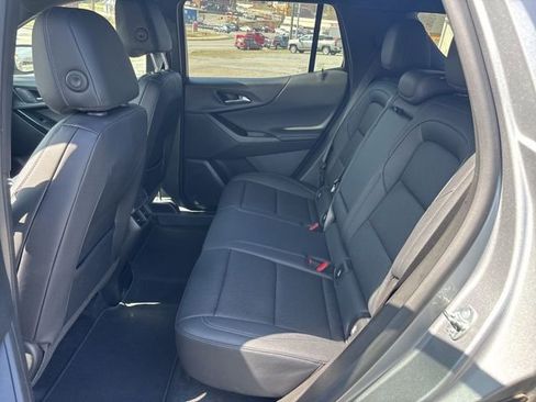 Used 2025 Chevrolet Equinox LT w/ Convenience Package II image 14