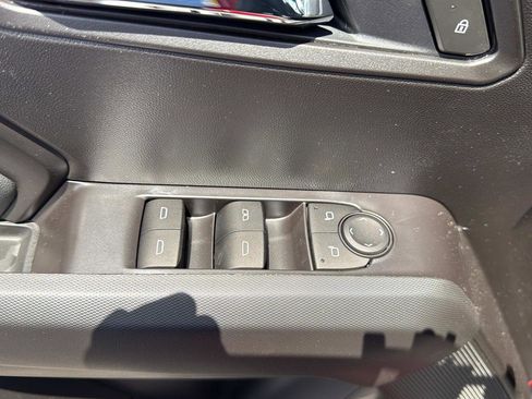 New 2025 GMC Canyon Elevation w/ Convenience Package image 12