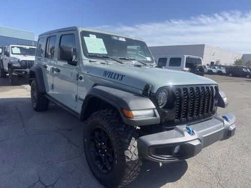 Used 2023 Jeep Wrangler Unlimited w/ 8.4" Radio Group image 3