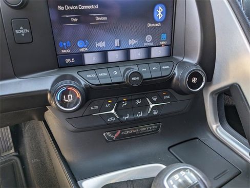 Used 2019 Chevrolet Corvette Stingray Coupe image 19