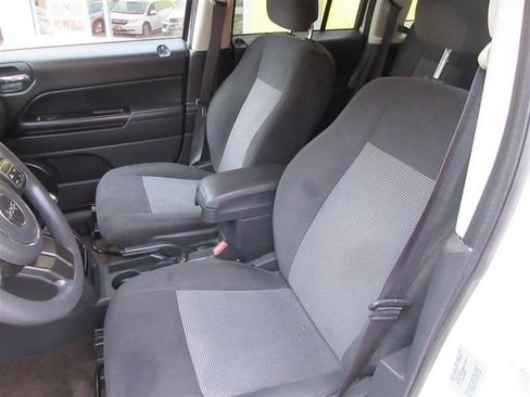 Used 2017 Jeep Patriot Sport w/ Power Value Group image 14