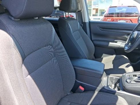 Used 2023 Honda CR-V EX image 12