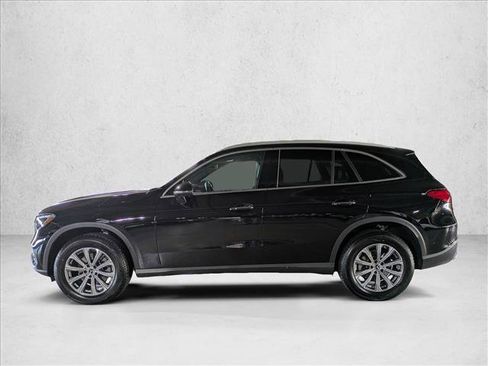 Certified 2025 Mercedes-Benz GLC 300 image 12