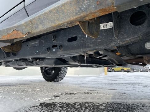 Used 2023 Jeep Wrangler Unlimited Sport image 15