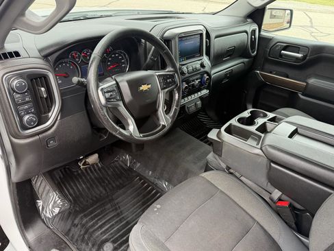 Used 2019 Chevrolet Silverado 1500 LT w/ All-Star Edition AWD/4WD image 14