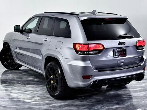 Used 2020 Jeep Grand Cherokee Trackhawk AWD/4WD image 12