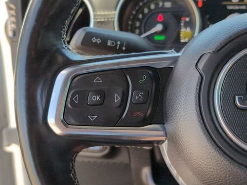 Used 2023 Jeep Wrangler Unlimited Sahara w/ Cold Weather Group AWD/4WD image 25