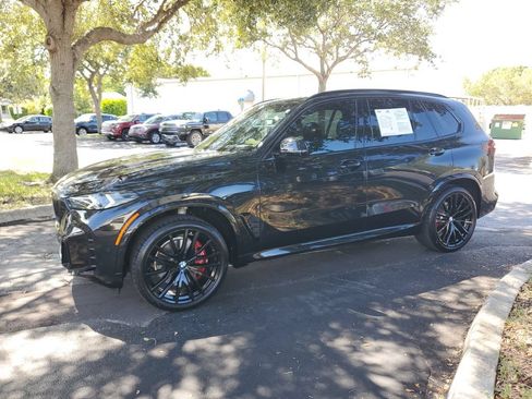 Used 2024 BMW X5 xDrive40i w/ M Sport Package AWD/4WD image 2