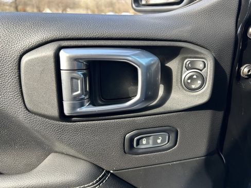 Used 2023 Jeep Wrangler Unlimited Sahara w/ Cold Weather Group image 52