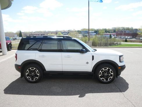 Certified 2024 Ford Bronco Sport Outer Banks w/ Tech Package AWD/4WD image 4