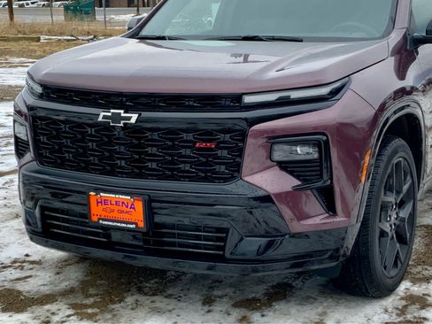 New 2026 Chevrolet Traverse RS image 9