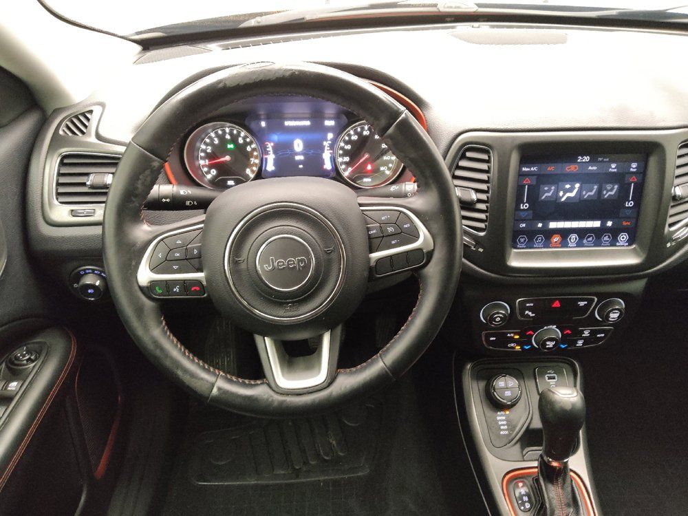 Used 2017 Jeep Compass Trailhawk w/ Safe & Security Group AWD/4WD image 22