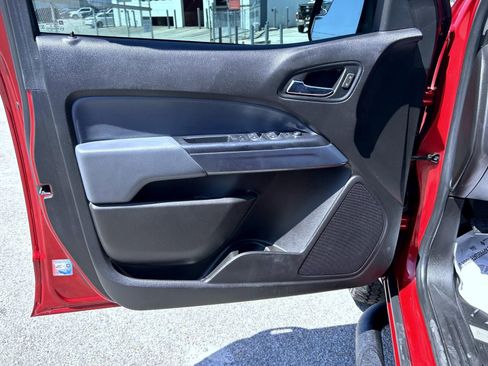 Certified 2021 Chevrolet Colorado Z71 AWD/4WD image 9