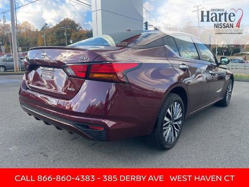 Certified 2024 Nissan Altima 2.5 SV image 5