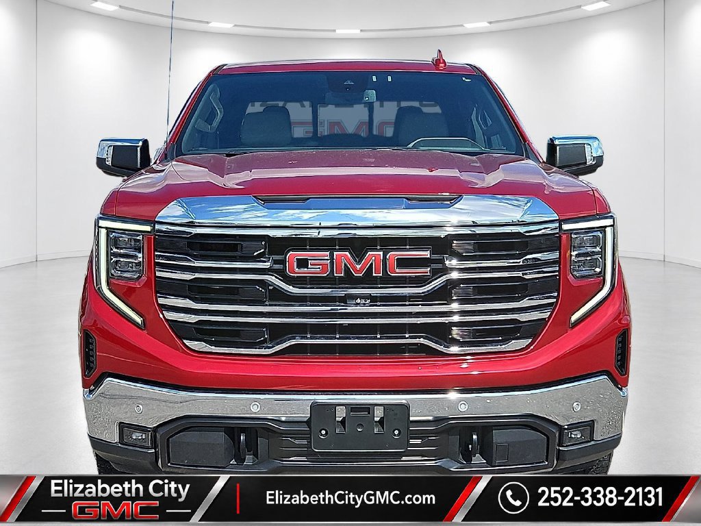 Used 2023 GMC Sierra 1500 SLT w/ SLT Premium Plus Package AWD/4WD image 3