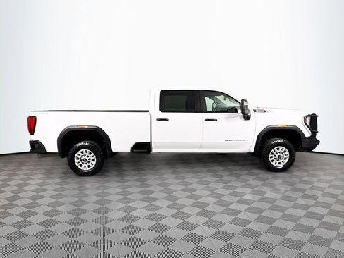 Used 2023 GMC Sierra 2500 Pro w/ Gooseneck/5TH Wheel Package AWD/4WD image 8