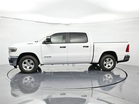 New 2025 RAM 1500 Big Horn AWD/4WD image 8
