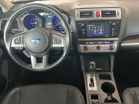 Used 2017 Subaru Outback 3.6R Limited AWD/4WD image 12